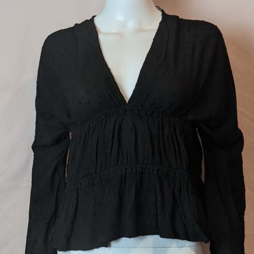 ASOS Black Textured V Neck Long Sleeve Keyhole Back Smock Top size 2